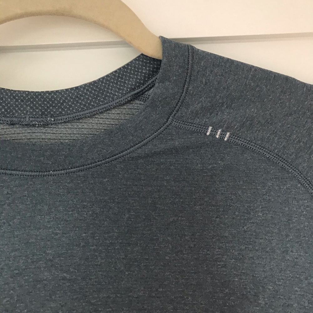 Metal Vent Tech Long Sleeve Mach Blue M lululemon